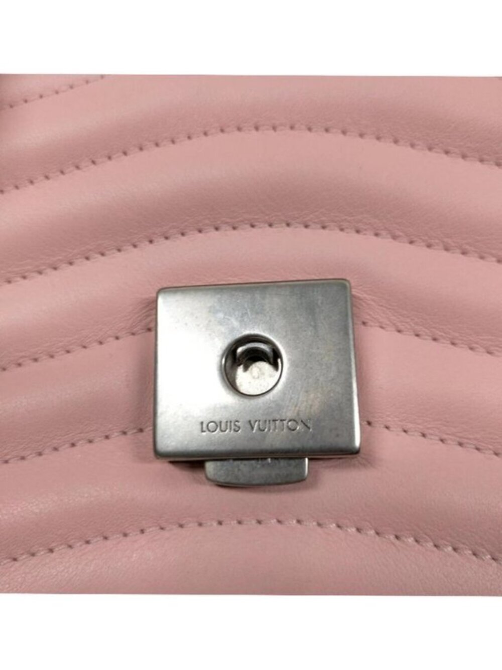 Authentic Louis Vuitton New Wave Pink Chain Bag LV Quilted Leather Shoulder Bag - Picture 14 of 14
