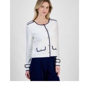 T Tahari Cardigan White Navy with decorative pockets