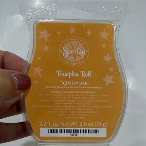 New Scentsy Pumpkin Roll Scented Wax Bar - 3.2fl oz