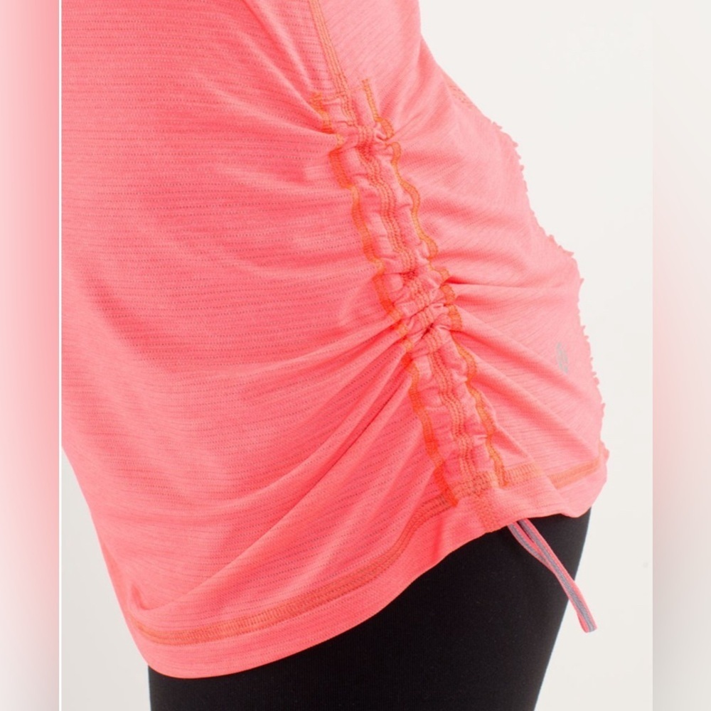 Lululemon Run Tie and Fly Tank, Size 4 - Picture 4 of 15