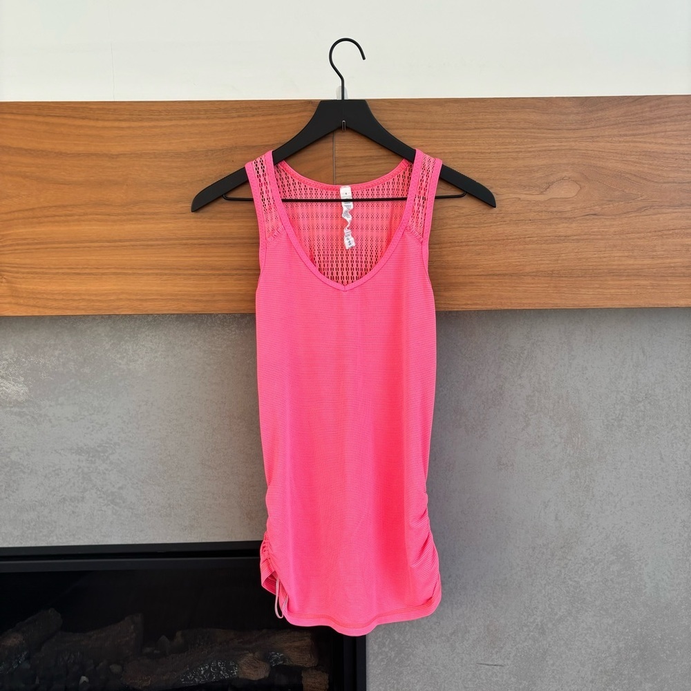 Lululemon Run Tie and Fly Tank, Size 4 - Picture 7 of 15
