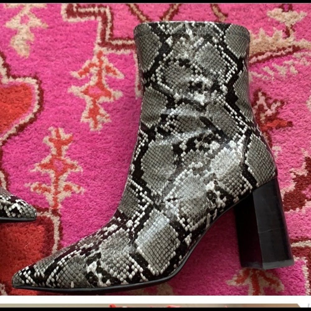❤️HP❤️Jeffrey Campbell sneak gray boots - Picture 5 of 12