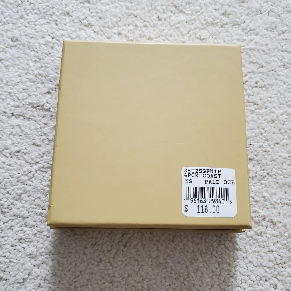 NWT/NIB Michael Kors Boxed Set of 4 Light Blue Logo Coasters - Picture 4 of 7