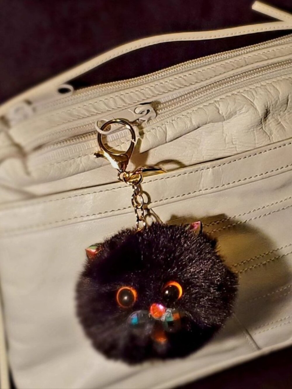 Disco Kool Kitty Purse Charm - Picture 2 of 4