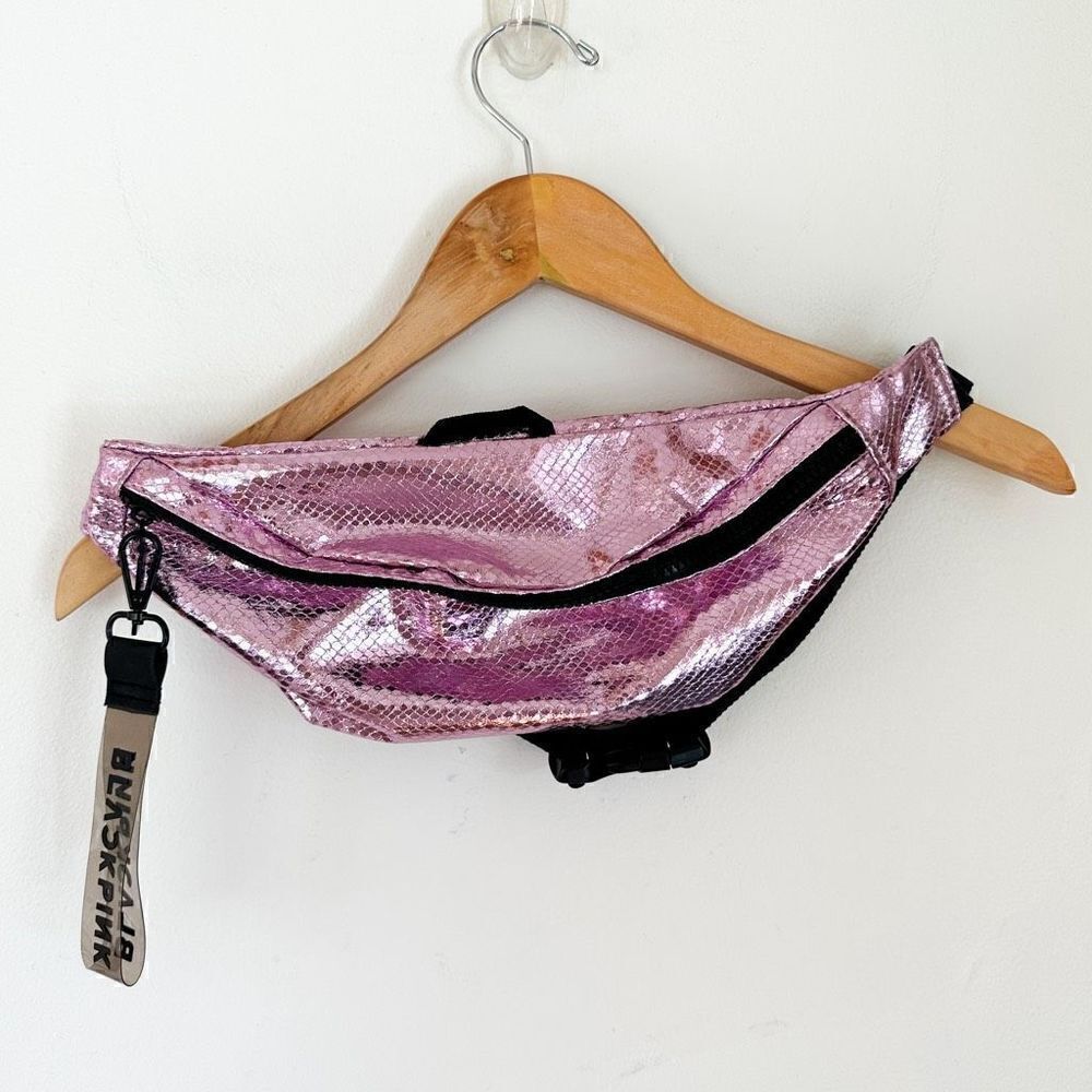 BLACKPINK Pink Scaled Up Collection Single Zipper Money Belt Fanny Pack - Picture 2 of 8