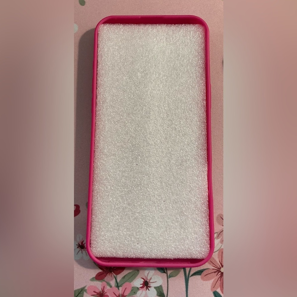 Hand & Craft Vibrant Pink Floral Phone Case-I Phone 16 Pro Max (NWT) - Picture 3 of 4
