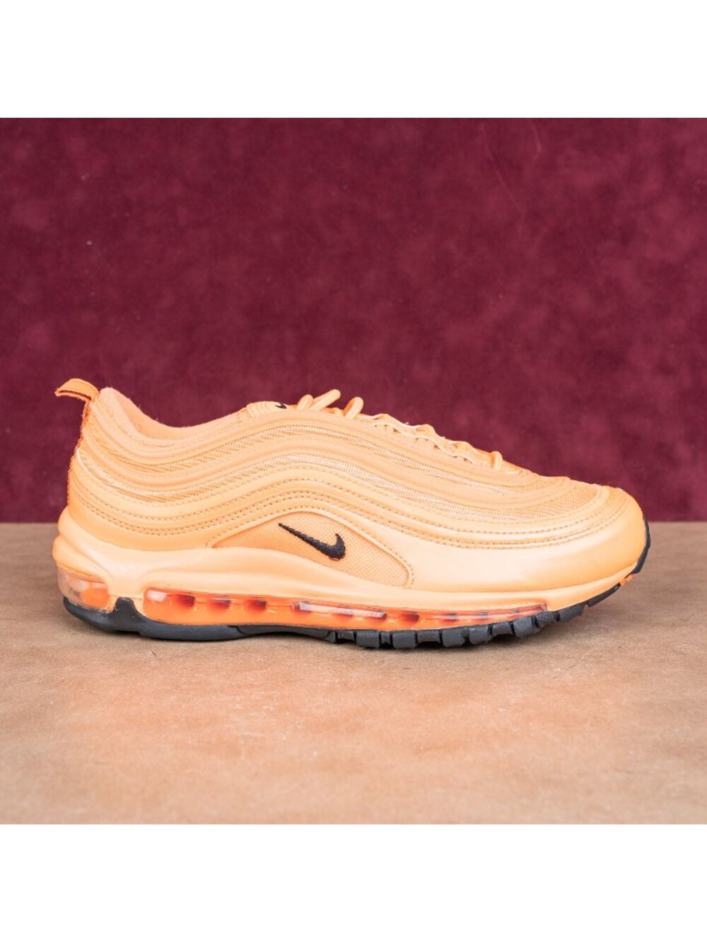 Nike Women Air Max 97 Atomic Orange DM8338-800 Sport Sneakers sz 8.5 - Picture 4 of 6