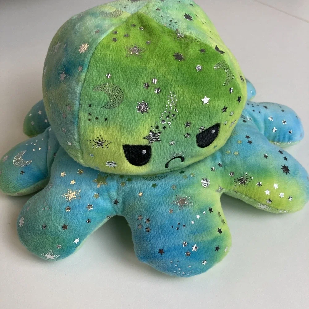 Cute Octopus Green 11 Inch Reversible Soft Stuffed Toy - Picture 4 of 6