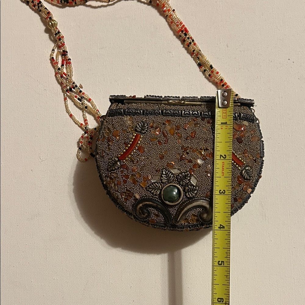 Vintage Beaded Crossbody Bag - Picture 5 of 5