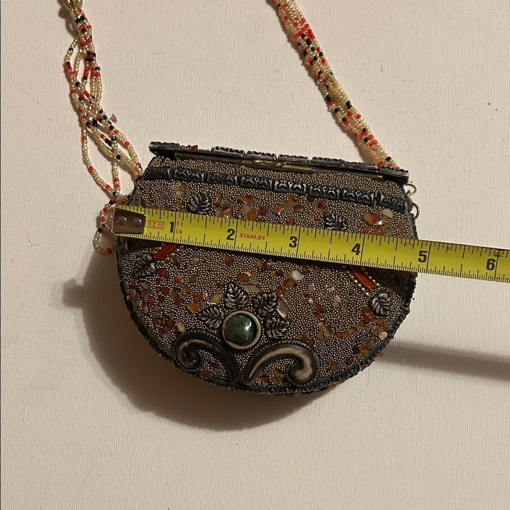 Vintage Beaded Crossbody Bag - Picture 4 of 5