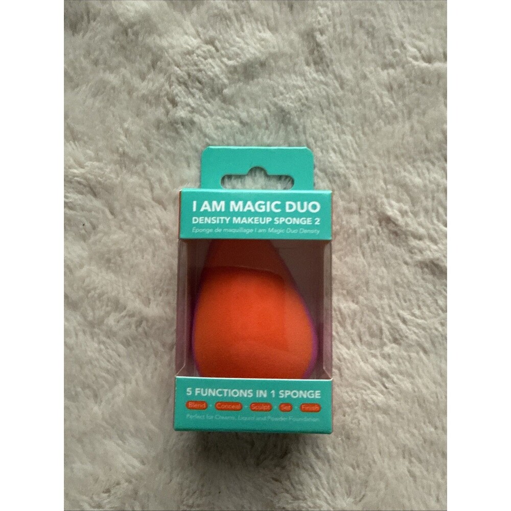 Juvia’s Place I Am Magic Duo Density Makeup Sponge 2