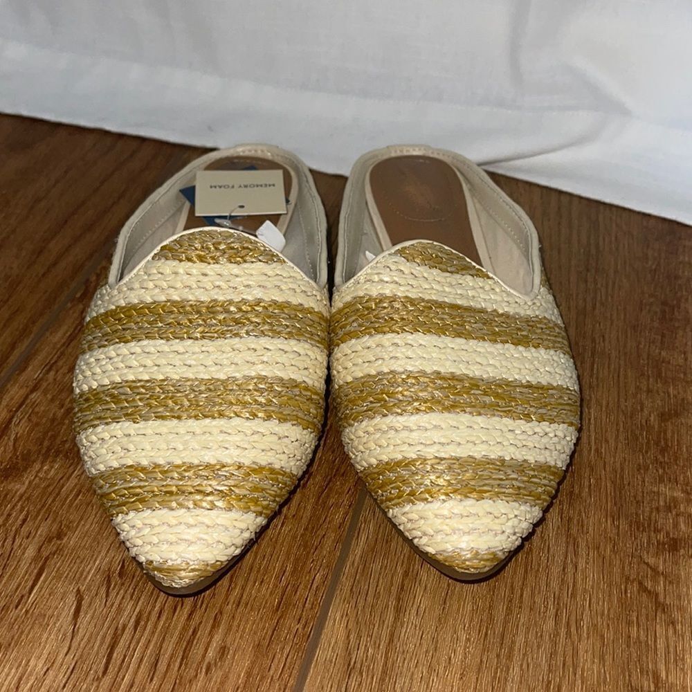 Straw Flats By Universal Thread size 6.5