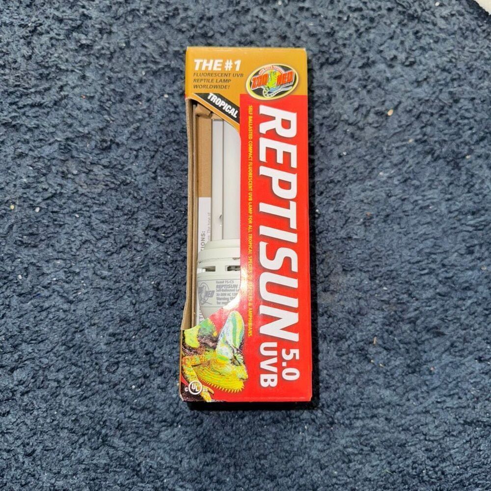 ZOO MED REPTISUN 5.0 MINI COMPACT FLUORESCENT DESERT BULB - 26 WATT - FS-C5 NEW