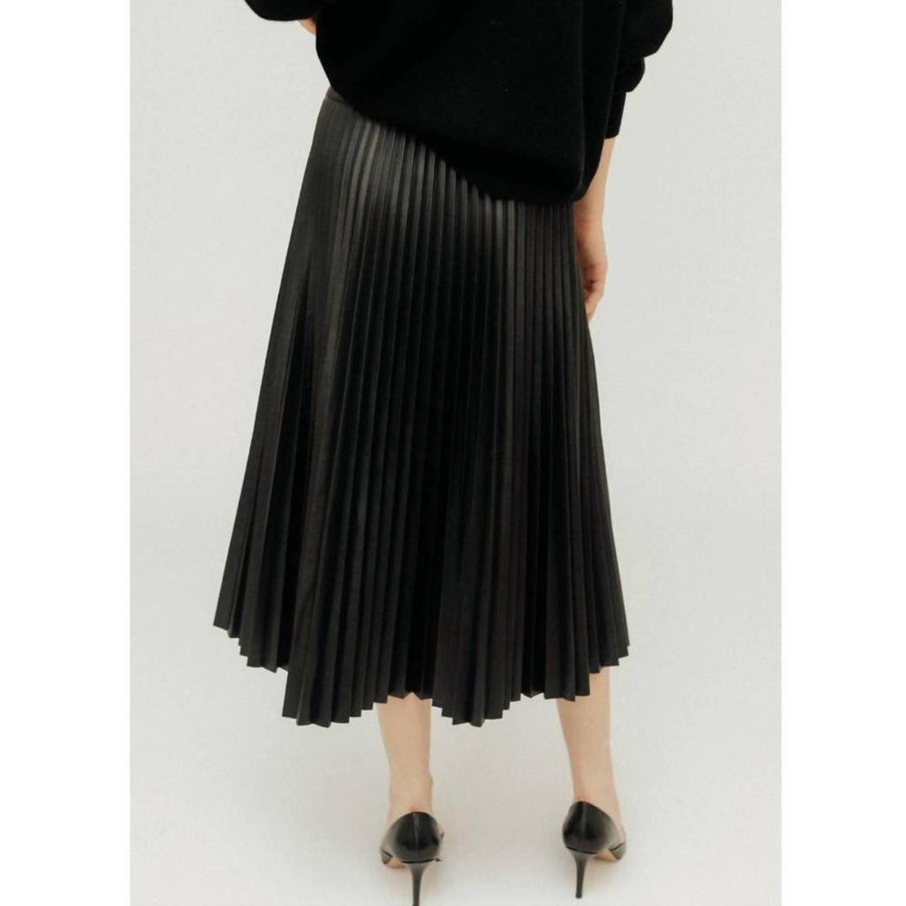 LIKE NEW PROENZA SCHOULER daphne skirt black pleated faux leather size 6