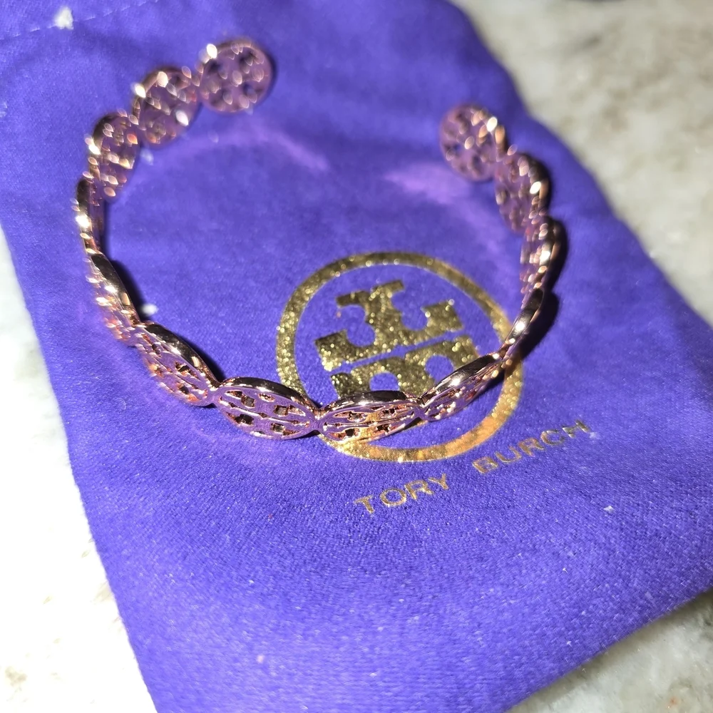 Tory Burch Rose Gold Bracelet - Picture 5 of 5
