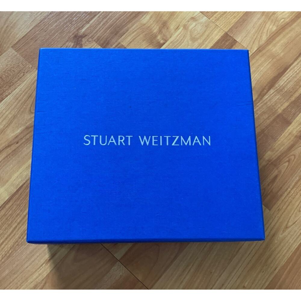 Stuart Weitzman‎ empty shoe box