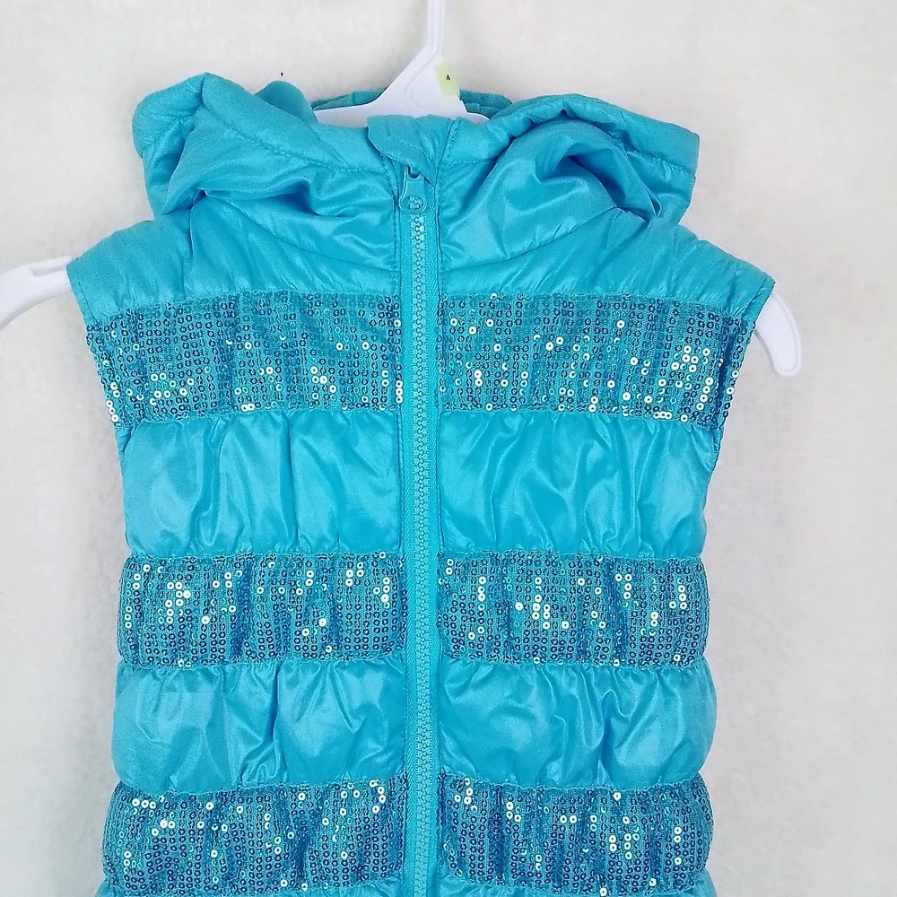 Girl's Lightweight Puffer Vest Hoodie Size Small in Blue w/ Sequins - Picture 4 of 9