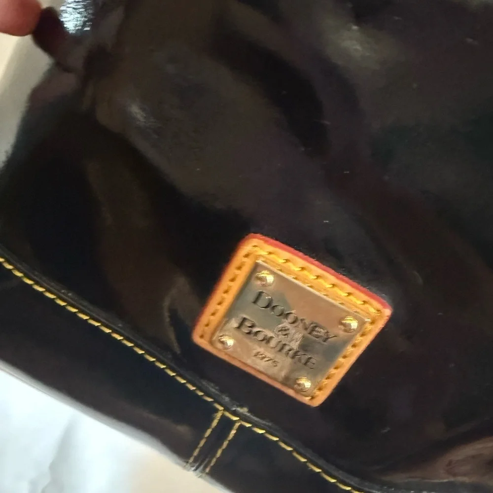 Dooney & Bourke Black and Tan Hobo Bag - Picture 4 of 8