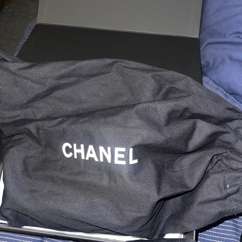 Chanel 2019 CC MANIA Black Leather Camera Case Bag Brand New Full Inclusion - Picture 7 of 17