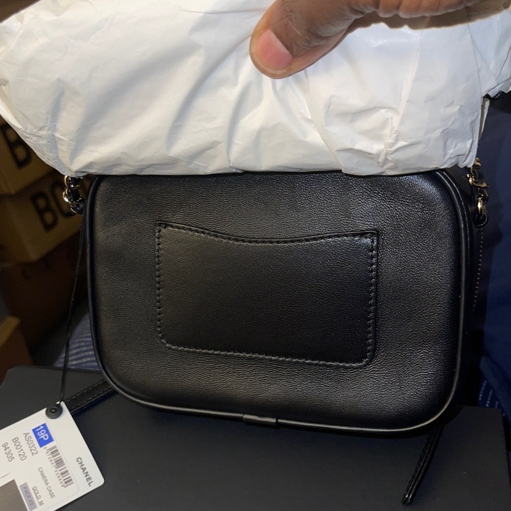 Chanel 2019 CC MANIA Black Leather Camera Case Bag Brand New Full Inclusion - Picture 13 of 17