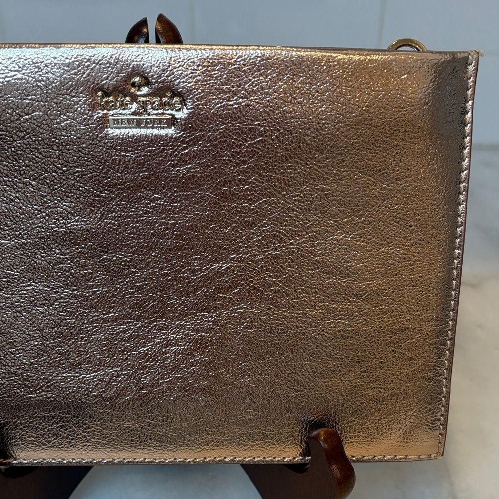 Kate Spade Rose Gold Metallic Leather Pouch Clutch - Picture 3 of 13