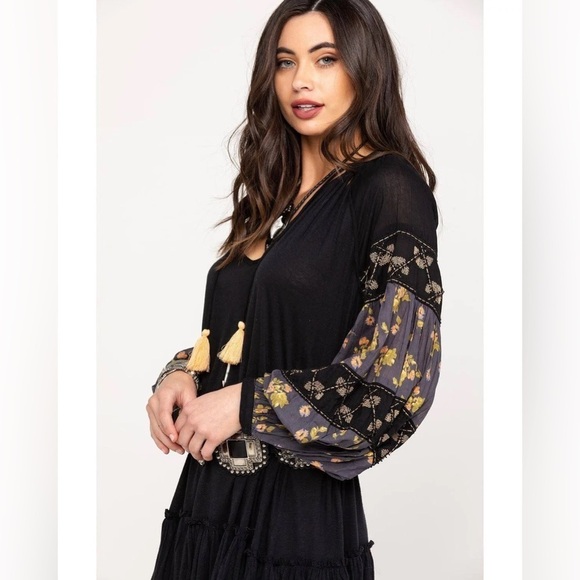 Free People Tops - Women’s FREE PEOPLE Mix It Up tunic- Size XS