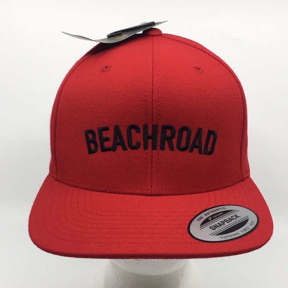Yupoong Classic embroidered red & black Beachroad SnapBack baseball cap hat Nwt