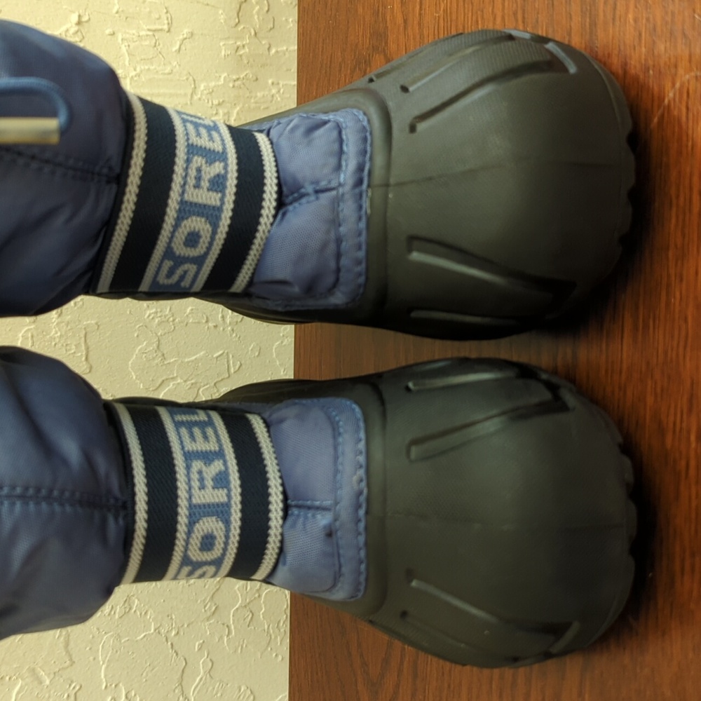 Sorel Toddler's Blue & Black Cub Snow Boots Size 9 - Picture 6 of 16