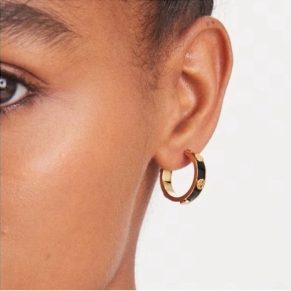 Tory Burch New Miller Black Enamel Gold-Toned Hoop Earrings