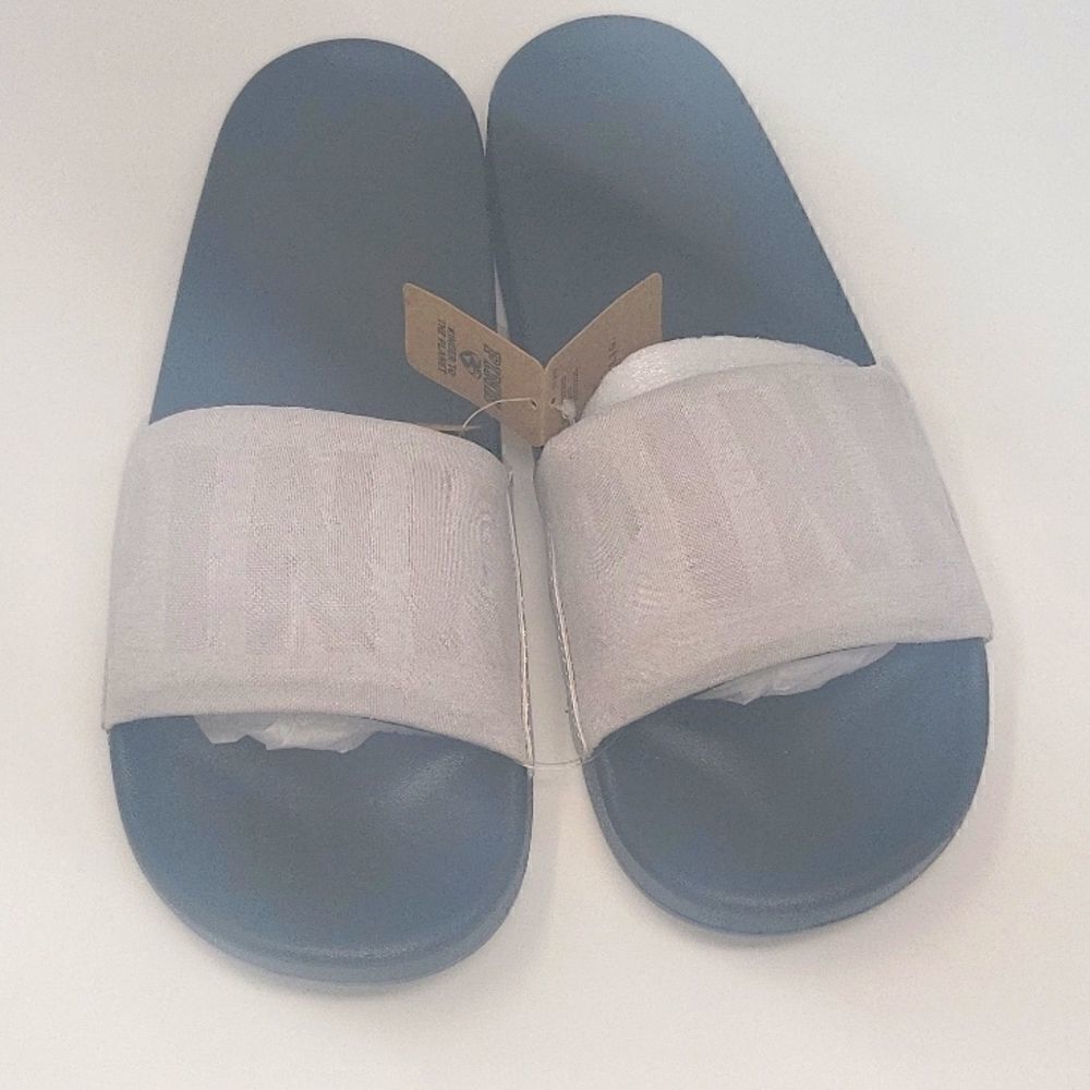 VS PINK Seamless Slides  
