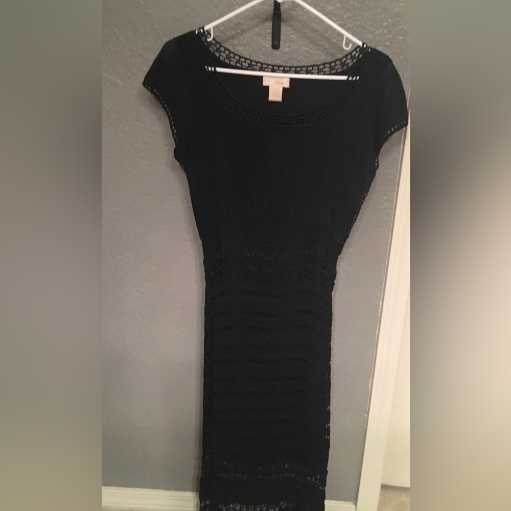 Elegant Black Knit Dress