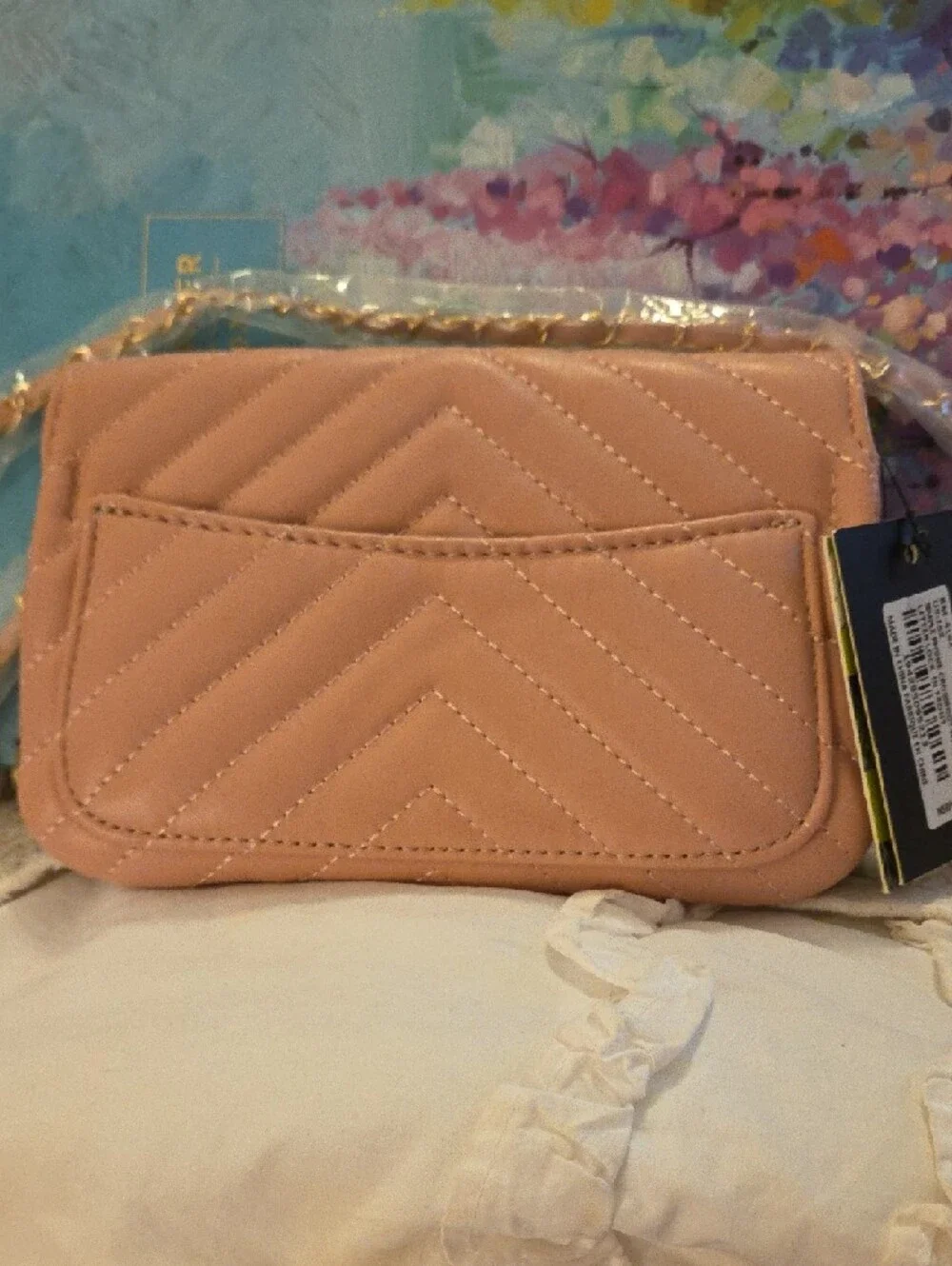 Quilted Pink Badgley Mishka Crossbody Bag with Gold Hardware - Picture 5 of 5