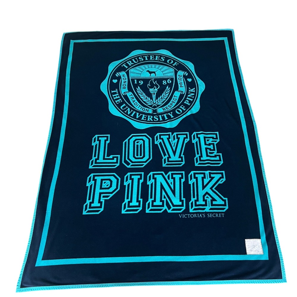 Vintage‎ Y2K 2008 Victoria Secret PINK Love Pink University Crest Fleece Blanket