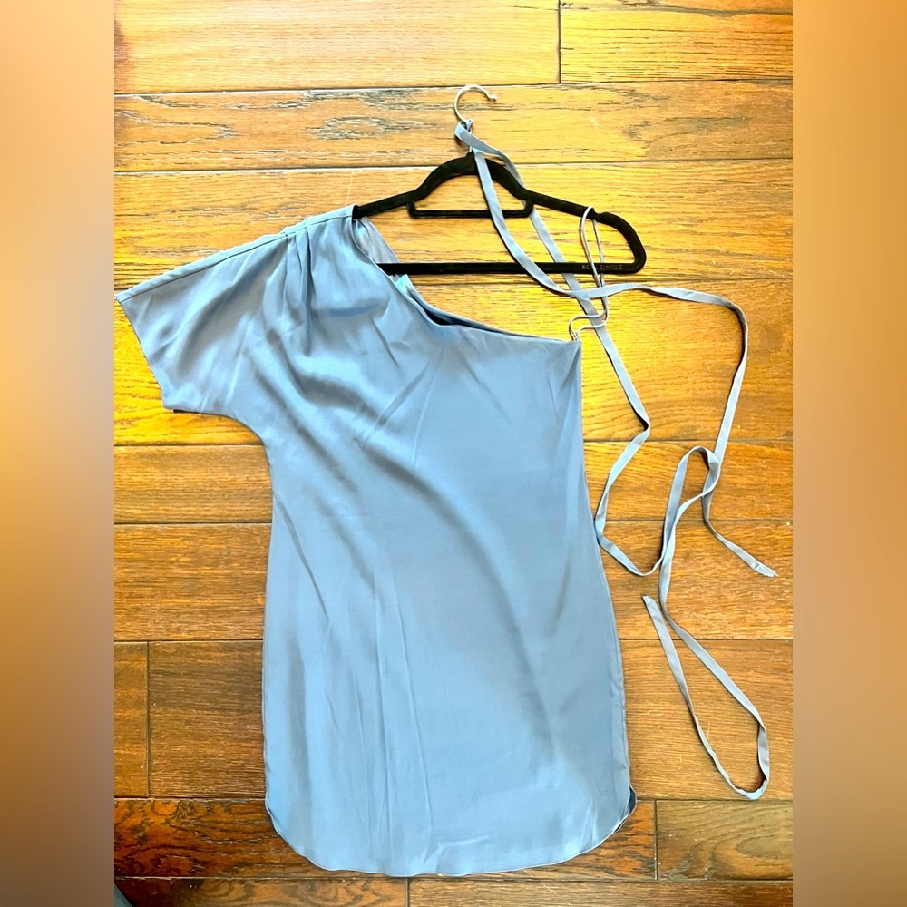 Alice and Olivia dress