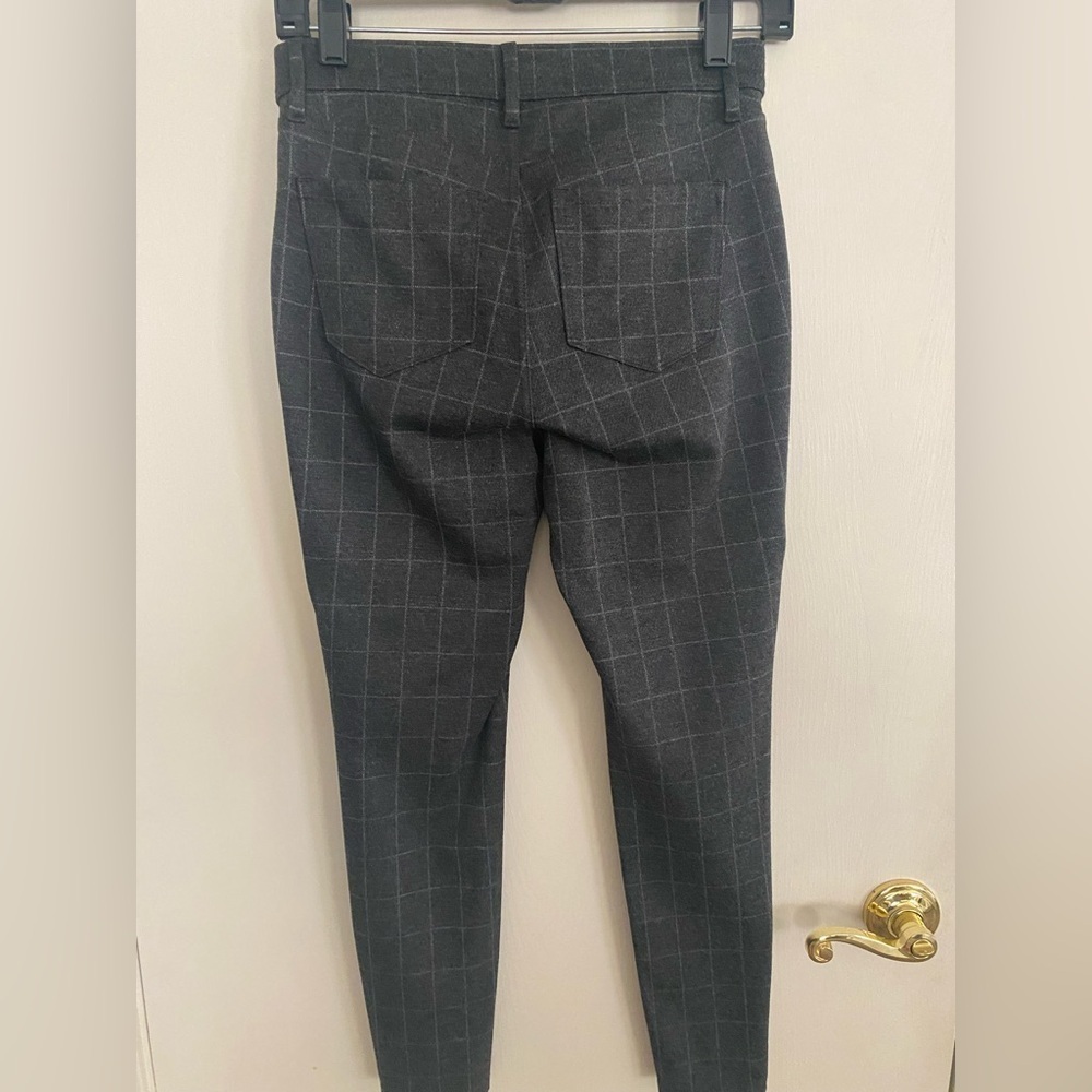 The Loft Leggings Checkered Pants - Picture 4 of 7