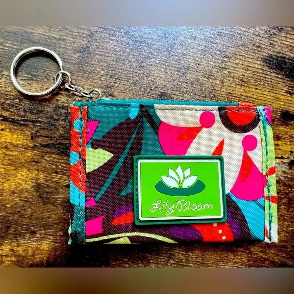 Lily Bloom | ID wallet