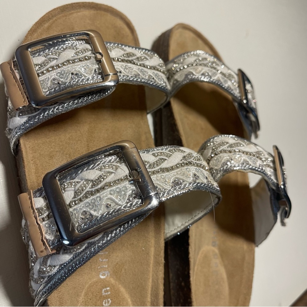 Madden Girl Size 7 Sandals NEW - Picture 3 of 5