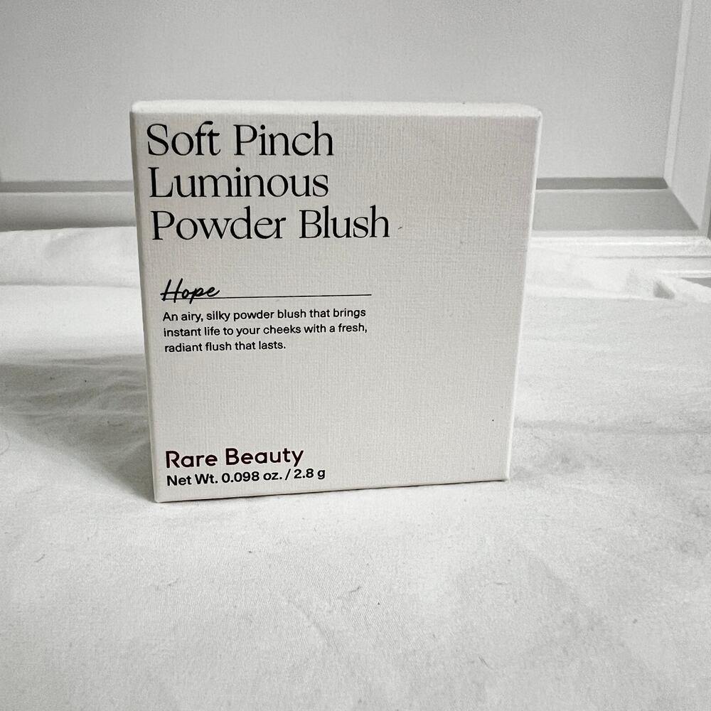 Rare Beauty Soft Pinch Luminous Powder Blush | Joy - Picture 4 of 9