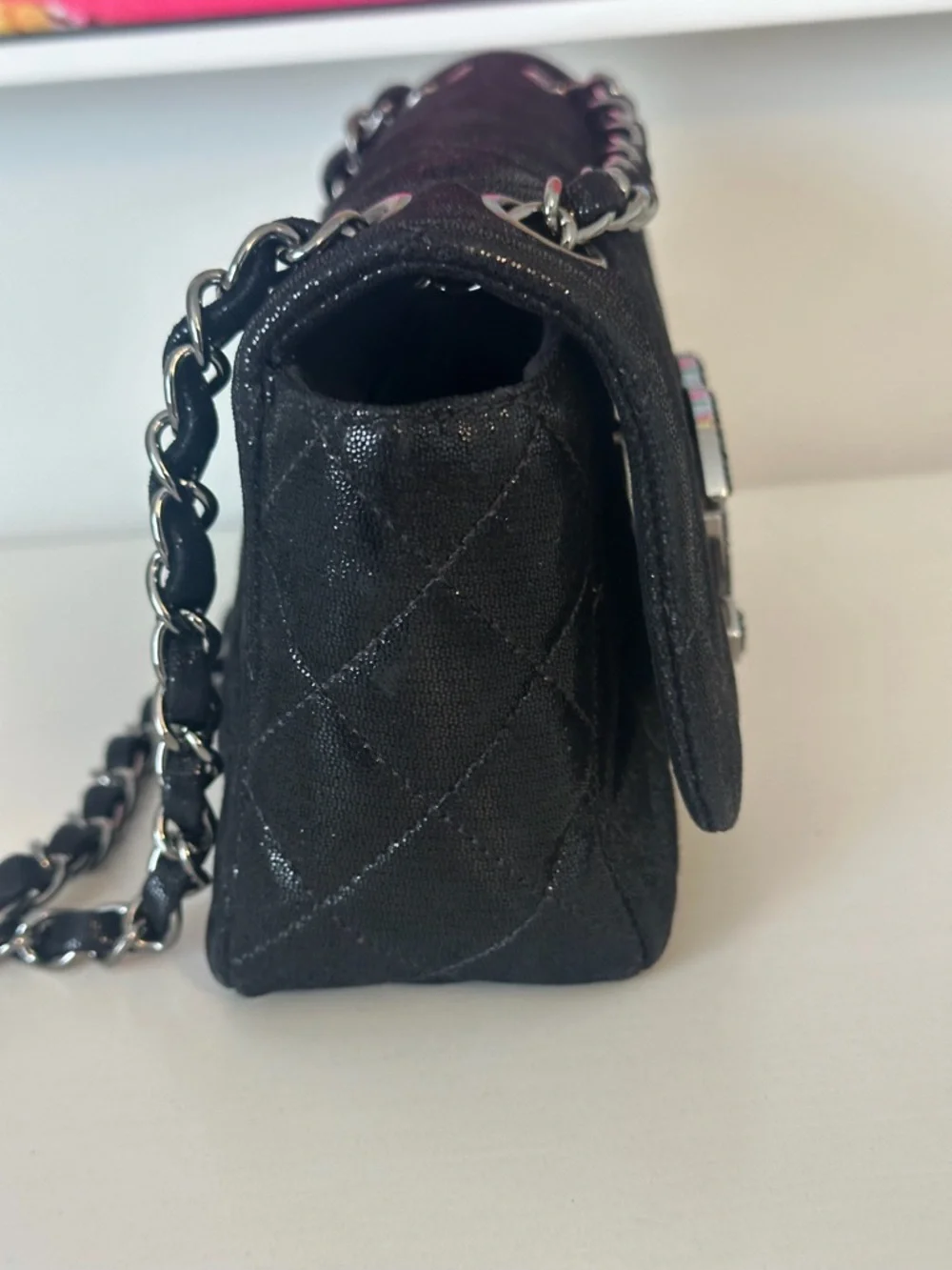 Chanel Quilted CC Crystal Black Leather Shoulder Bag with Chain Strap - Picture 4 of 16