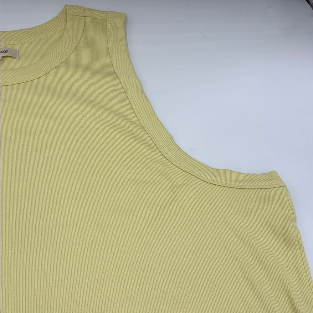 Madewell Supima Rib Cutaway Tank in Pale Daffodil - Picture 2 of 6