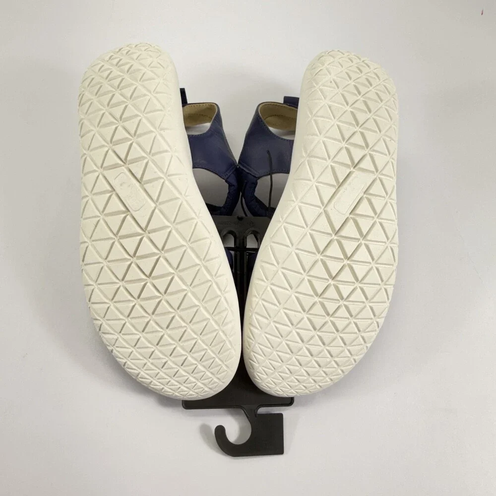 NWT Total Comfort Dearfoams Women’s Navy Sandals Easy On Off Size 8 - Picture 6 of 6