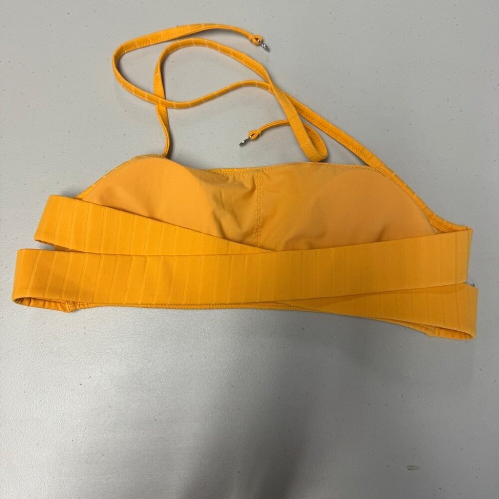 Lululemon Ribbed Halter Cross-Back Swim Top C/D Cups Summer Beach Vacation - Picture 5 of 12