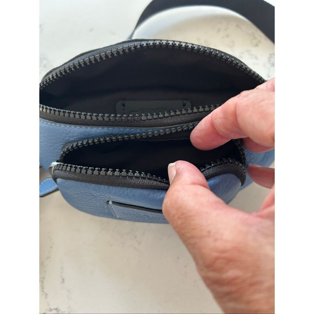 COACH SPRINT Blue Leather Belt Bag - Picture 3 of 11