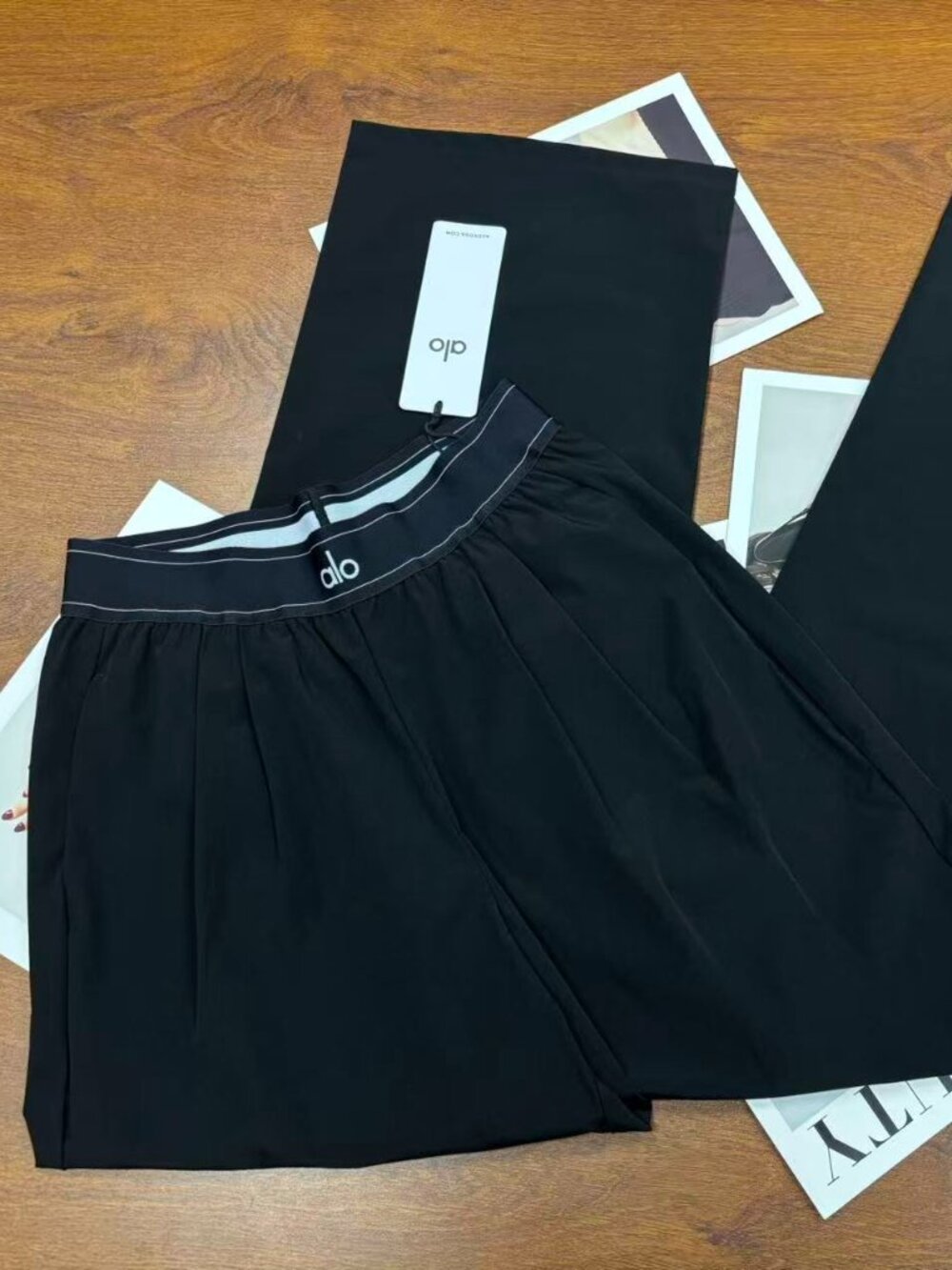 Brand new ALO Yoga Women's Black Suit Up Trouser ✨🔥(Regular)30 inches in length