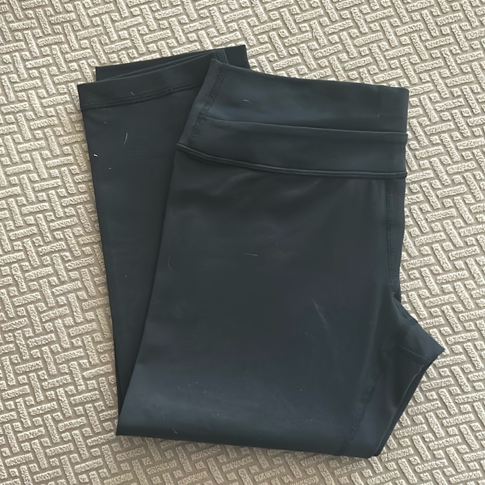 Lululemon Wunder Under Crop