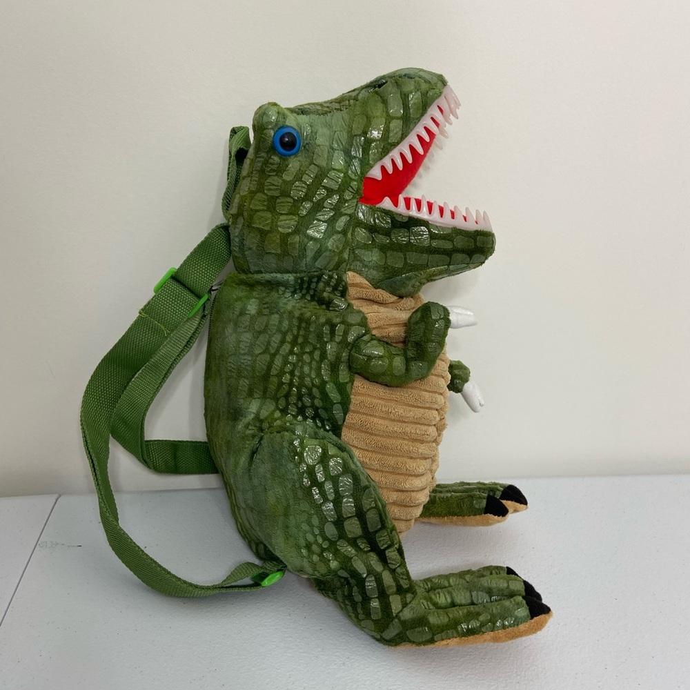 NWOT‎ Kid’s green stuffed soft dinosaur zip adjustable strap backpack bag