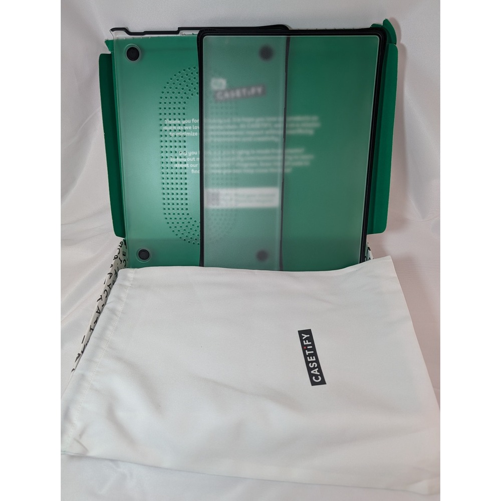CASETiFY Impact MacBook Pro 16 Case M1 M2 Clear Black Cushioned Corners New - Picture 4 of 5