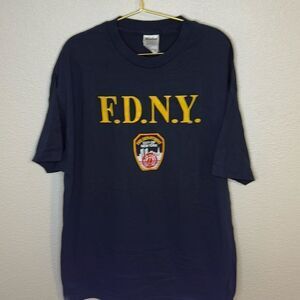 NEW- FDNY- mens navy T-shirt- Size XL