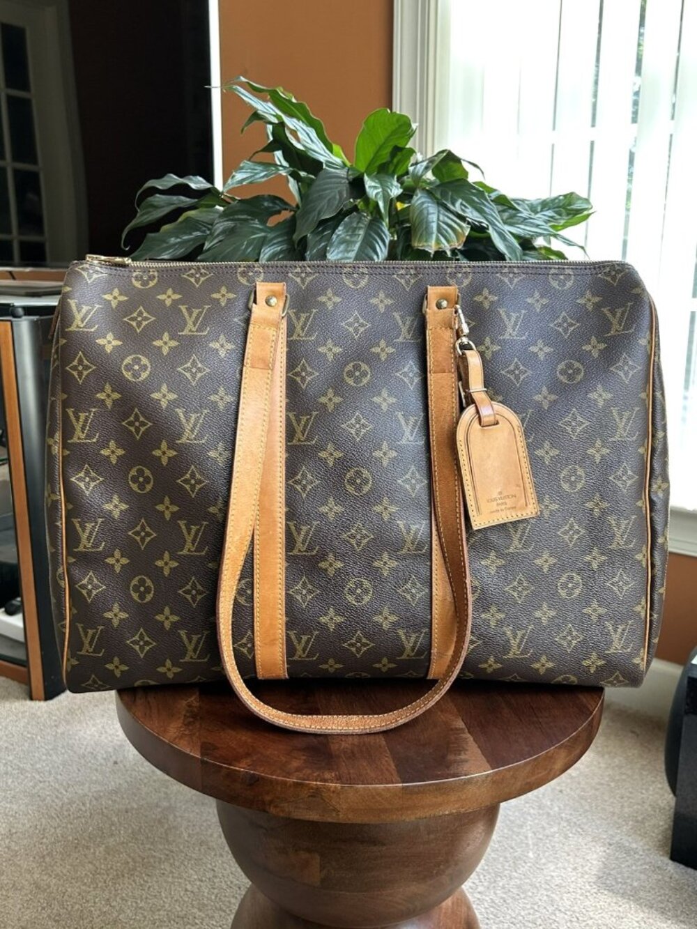 LOUIS VUITTON Monogram Sac Flannery Tote Bag, RARE - Picture 10 of 16