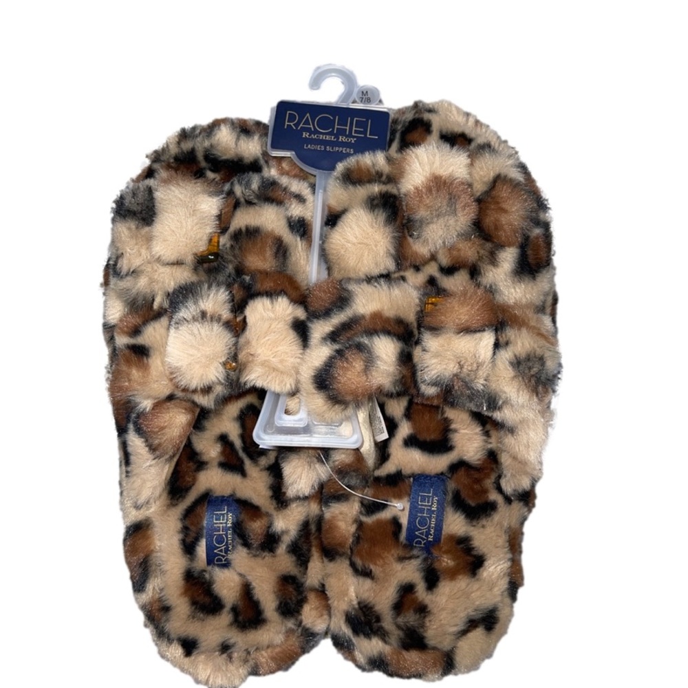 Rachel Roy cheetah slippers 7/8